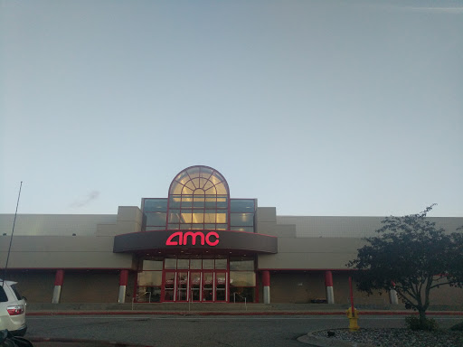 AMC Holland 8 - Main Entrance (newer photo)